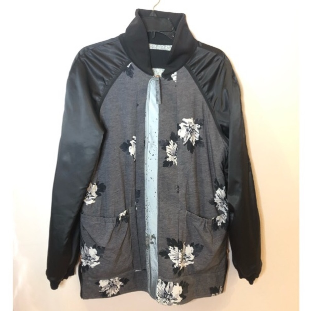 Lululemon Reversible Floral Bomber jacket